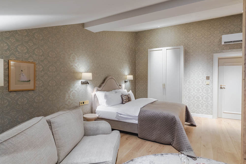 Premium Double Room
