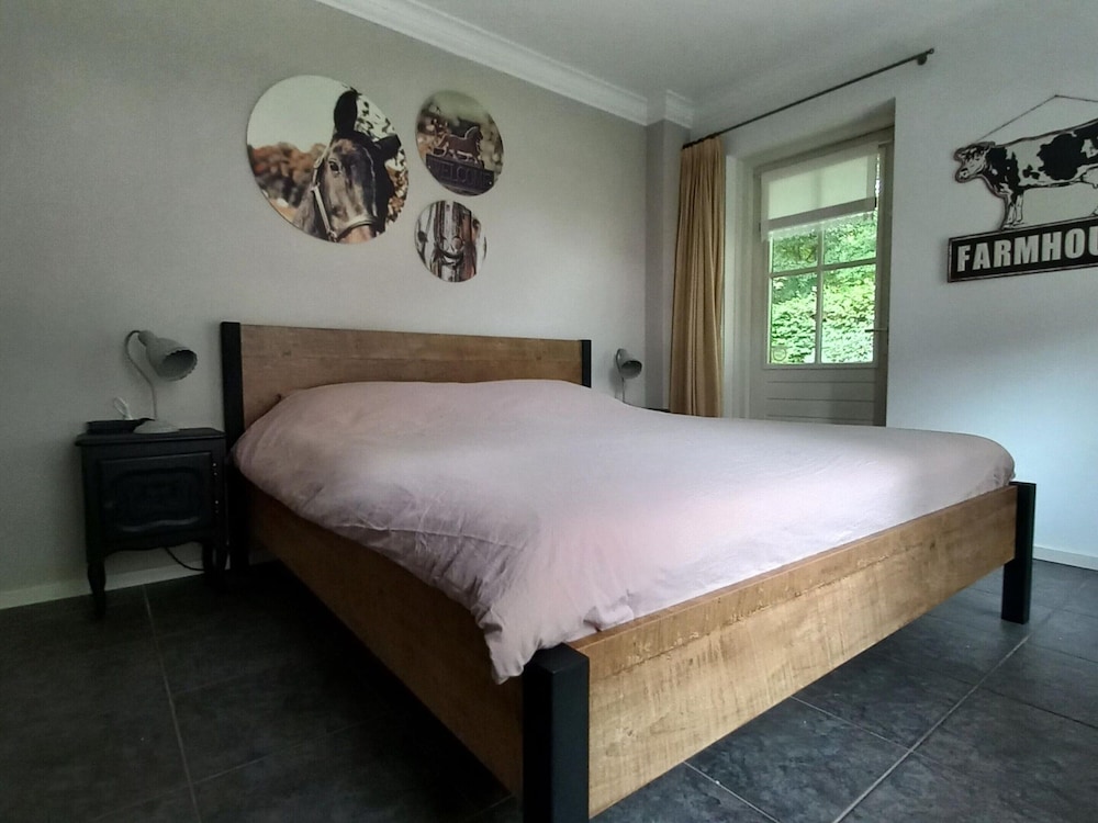 House photo 2