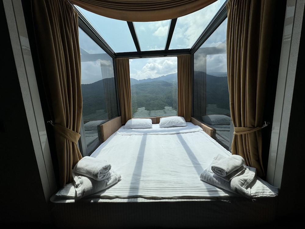 Deluxe Cottage, Balcony, Mountain View photo 1