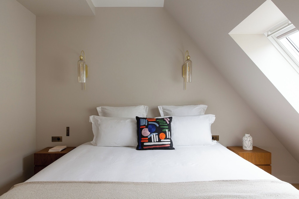 Luxury Apartment photo 3