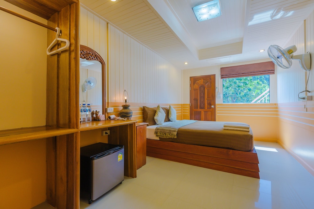 Standard Room photo 1