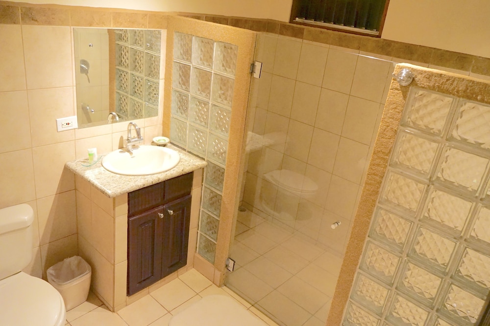 Junior Double Room, 2 Queen Beds, Kitchenette