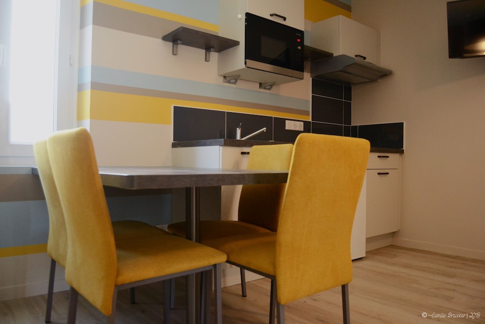 1 bedroom suite for 2 photo 3