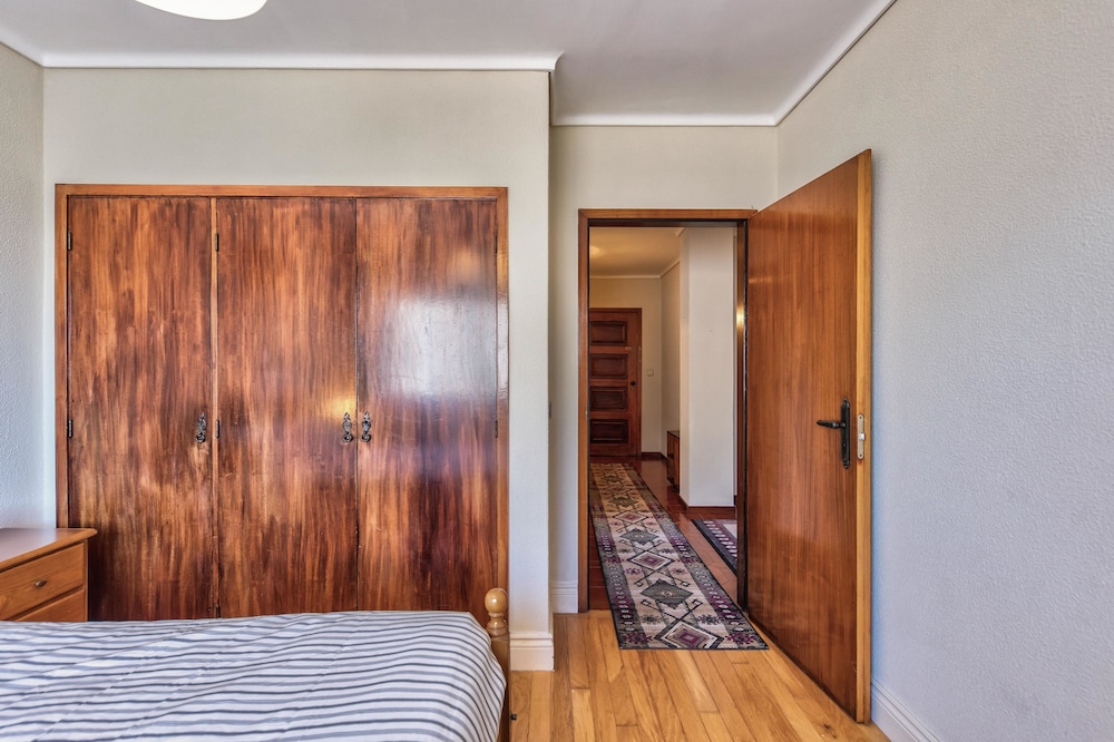 Apartment, 2 Bedrooms, Beach View photo 3