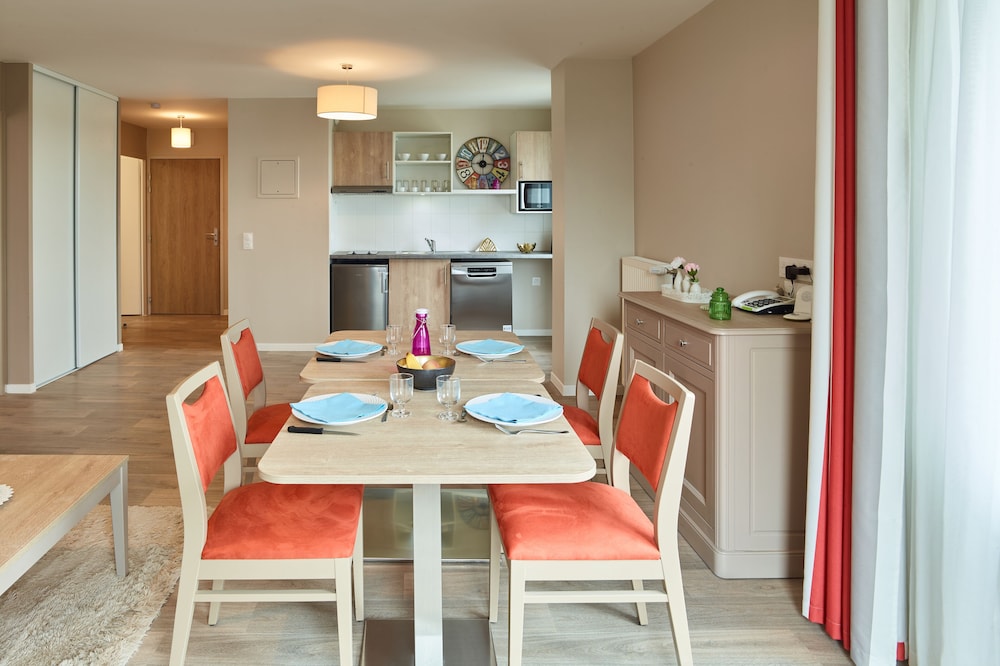 Apartment - Photo 9