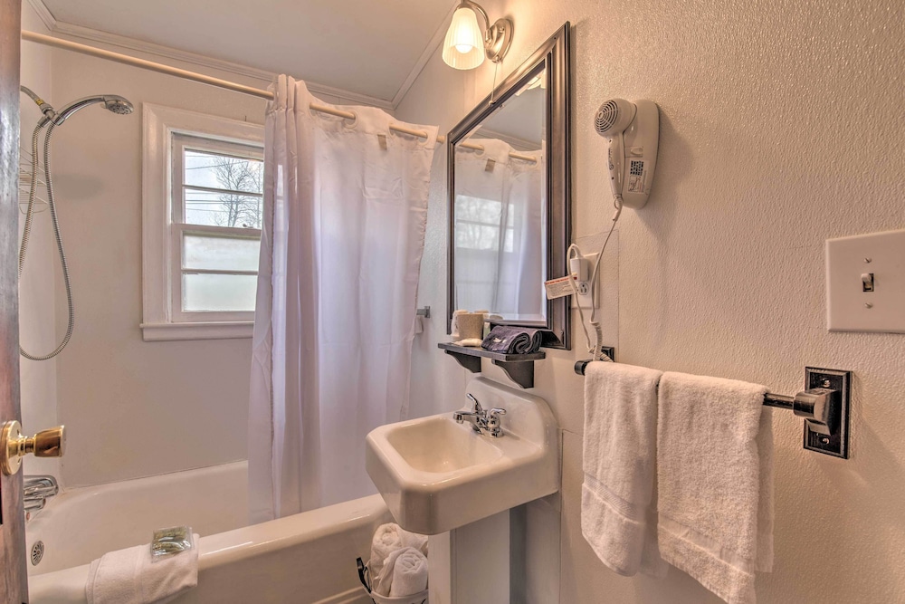 Cottage (2 Bedrooms) photo 2