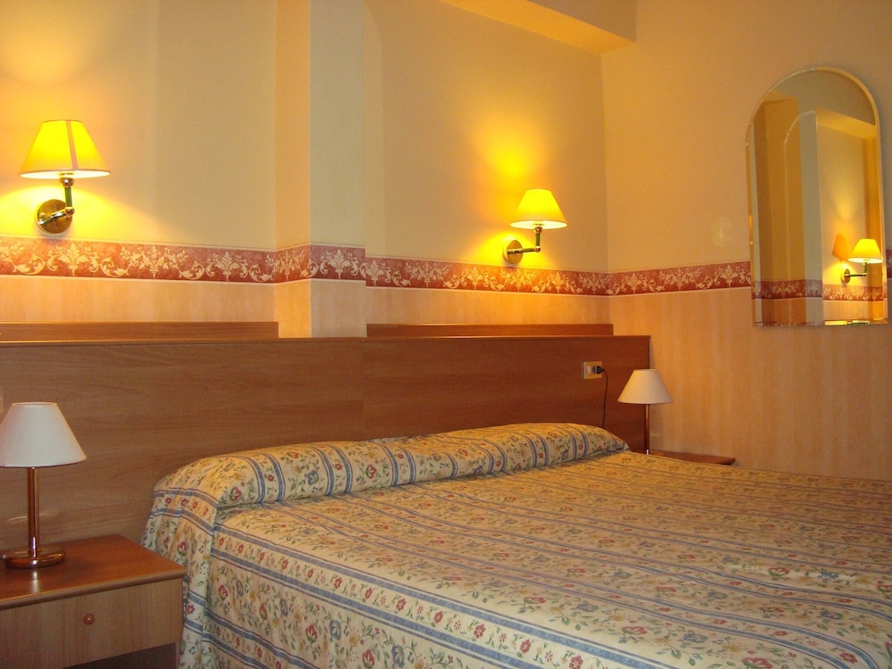 Double Room Single Use, Balcony photo 1