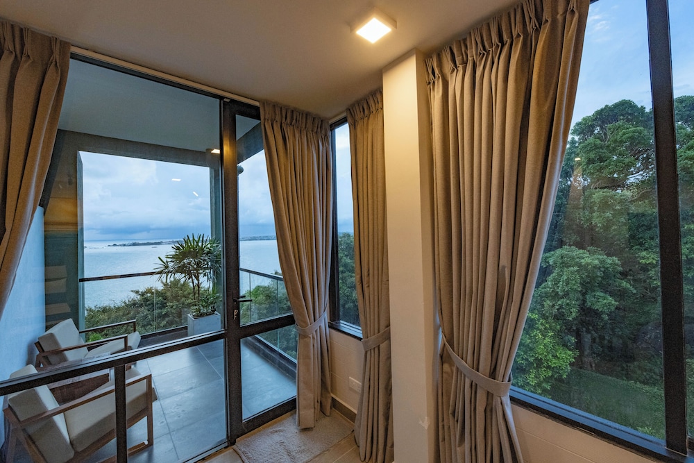 Deluxe Double Room, 1 Double Bed, Ocean View - Photo 26
