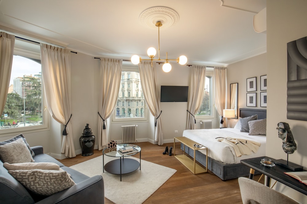 Junior Quadruple Room