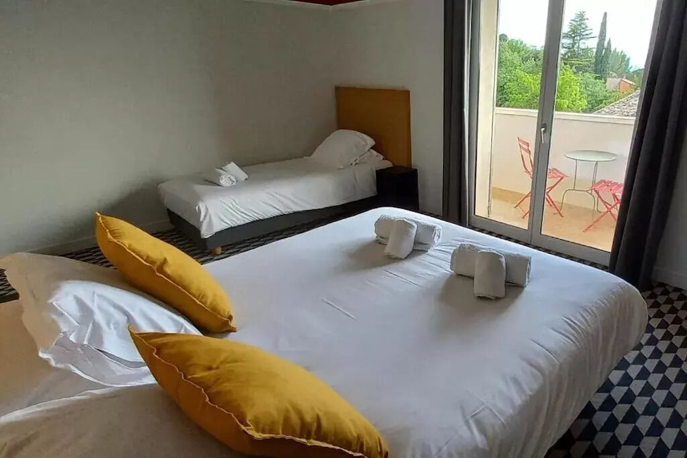 Superior Triple Room, Balcony, Mountain View