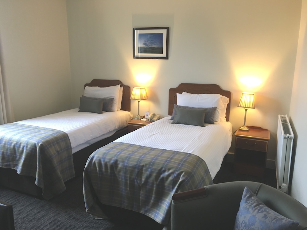 Superior Twin Room (1 Adult) - Photo 3