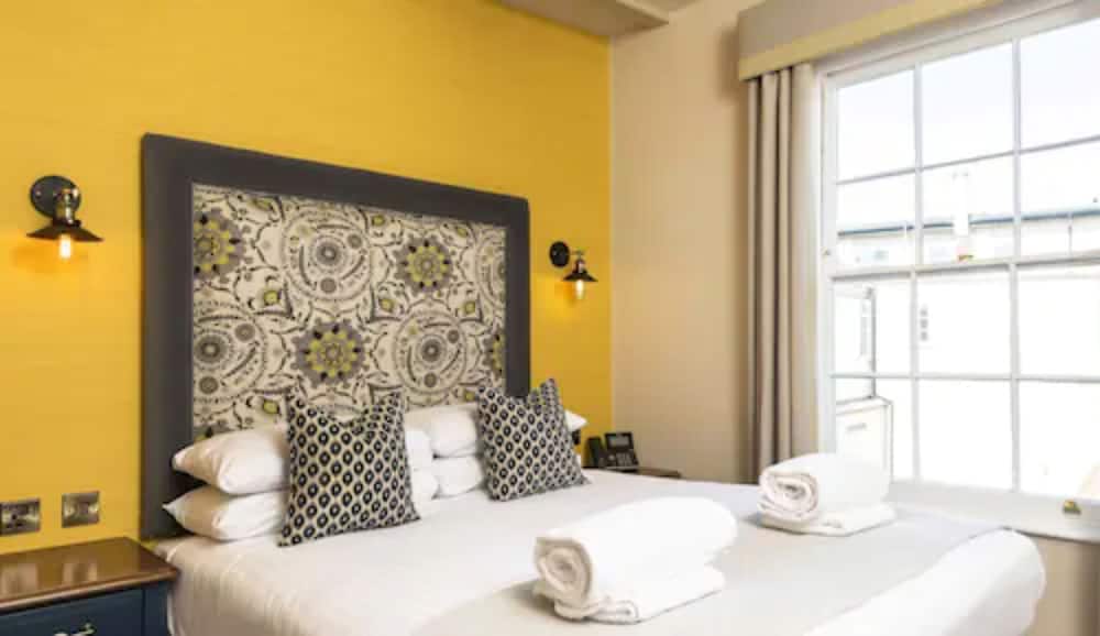 Double Room - Photo 12