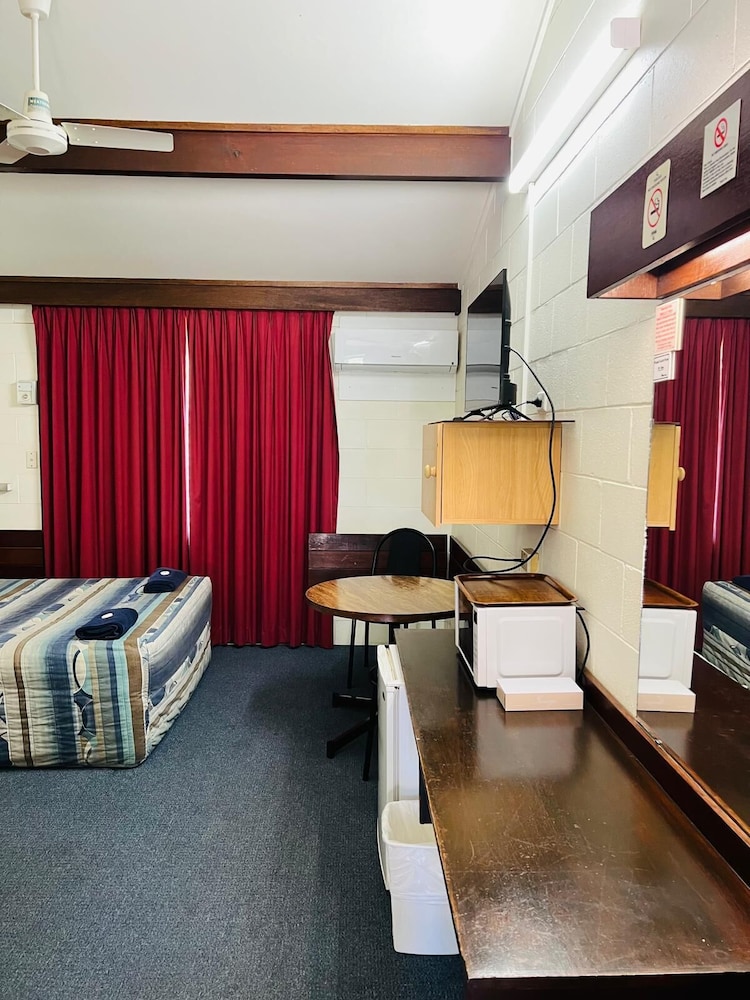 Family Triple Room photo 2