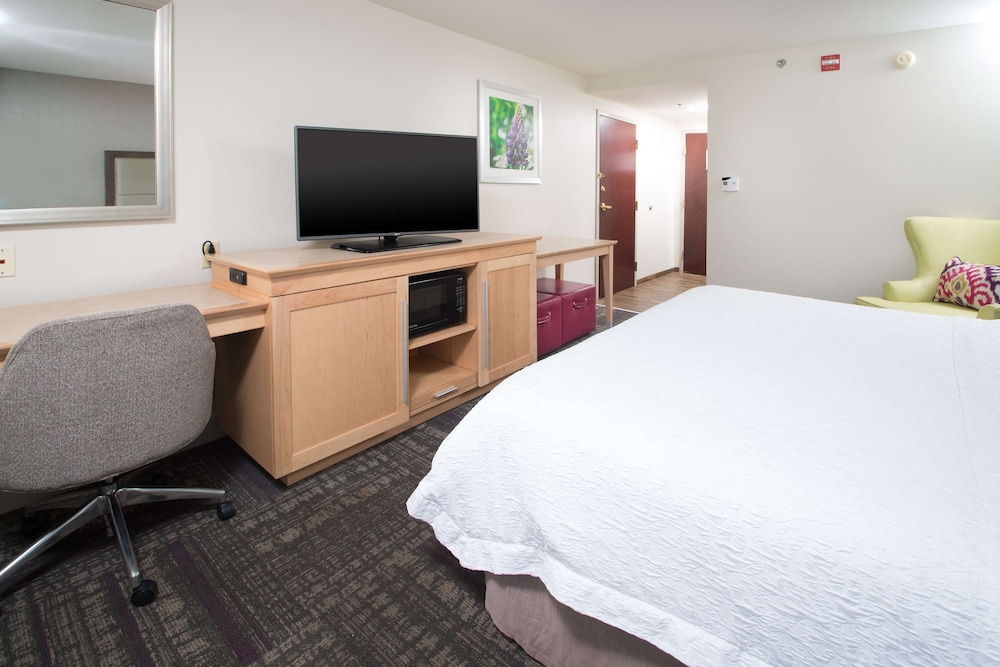 Room, 1 King Bed, Non Smoking - Photo 1