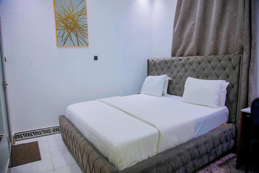 Basic Double Room, Beach View