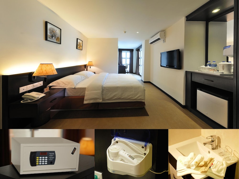Premium King Room