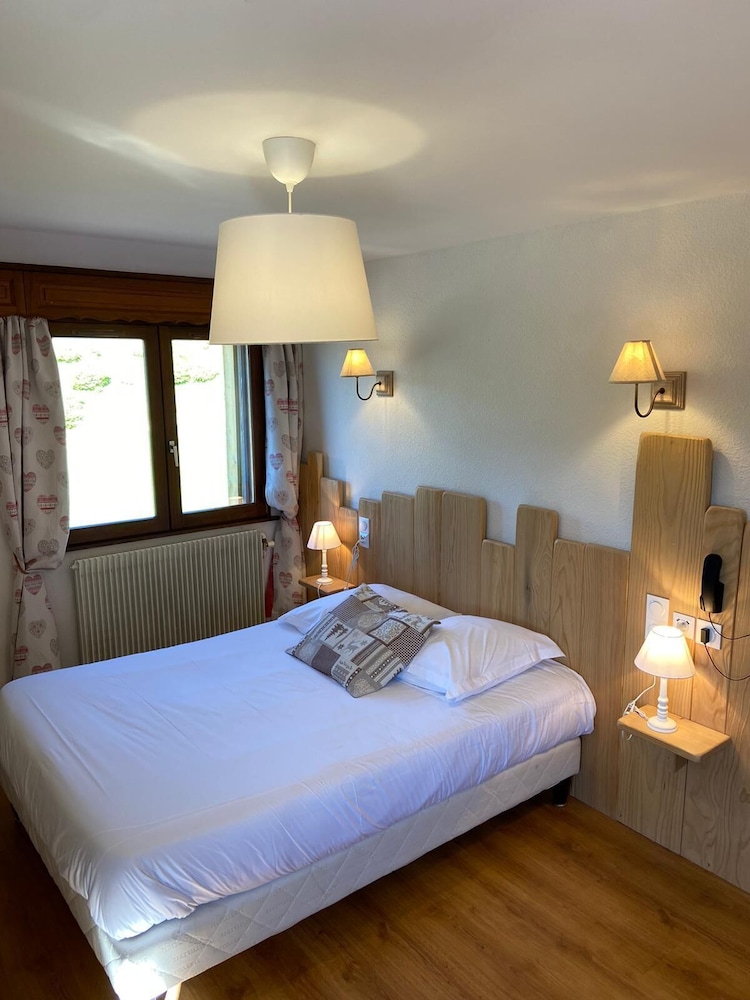 Superior Double Room, Valley View photo 3