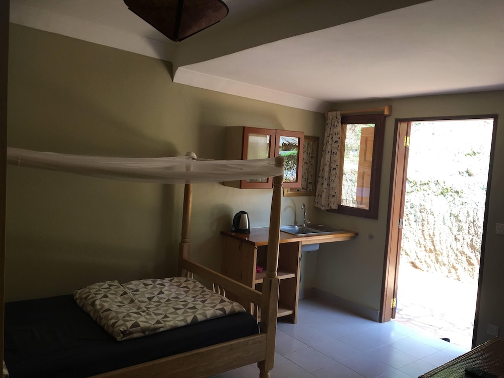 Basic Room photo 3