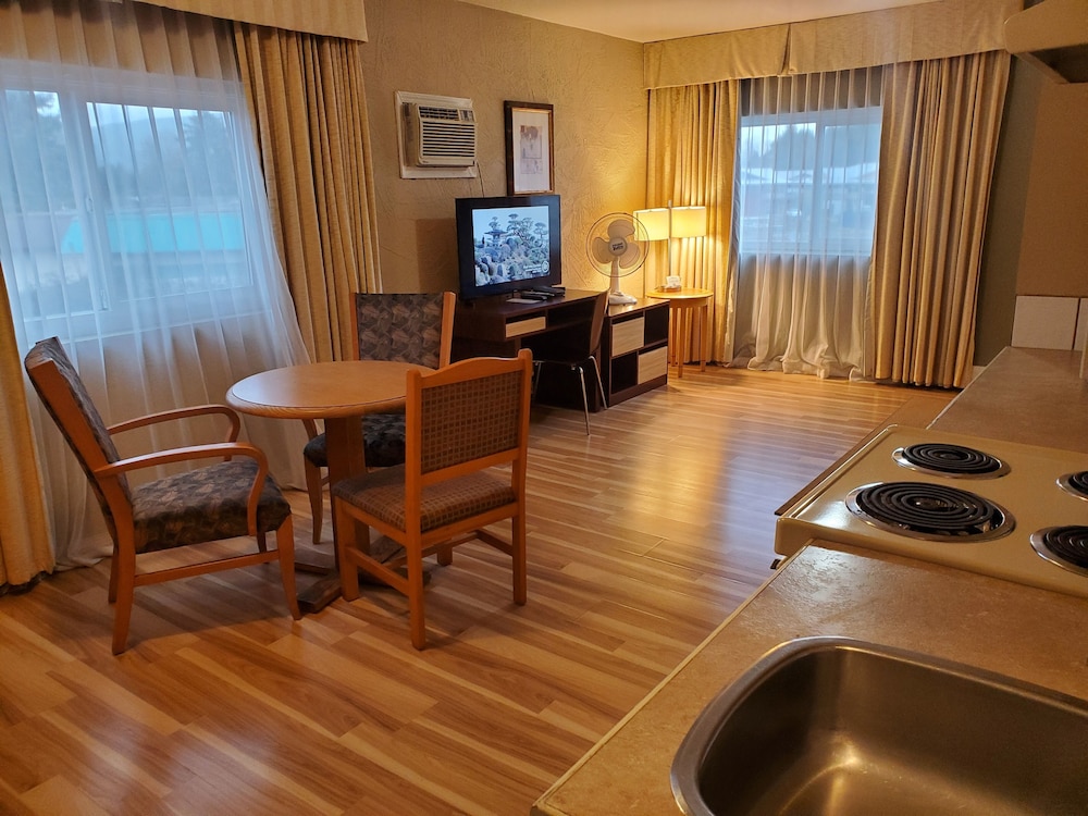 Efficiency, Standard Room, 1 Queen Bed - Photo 5