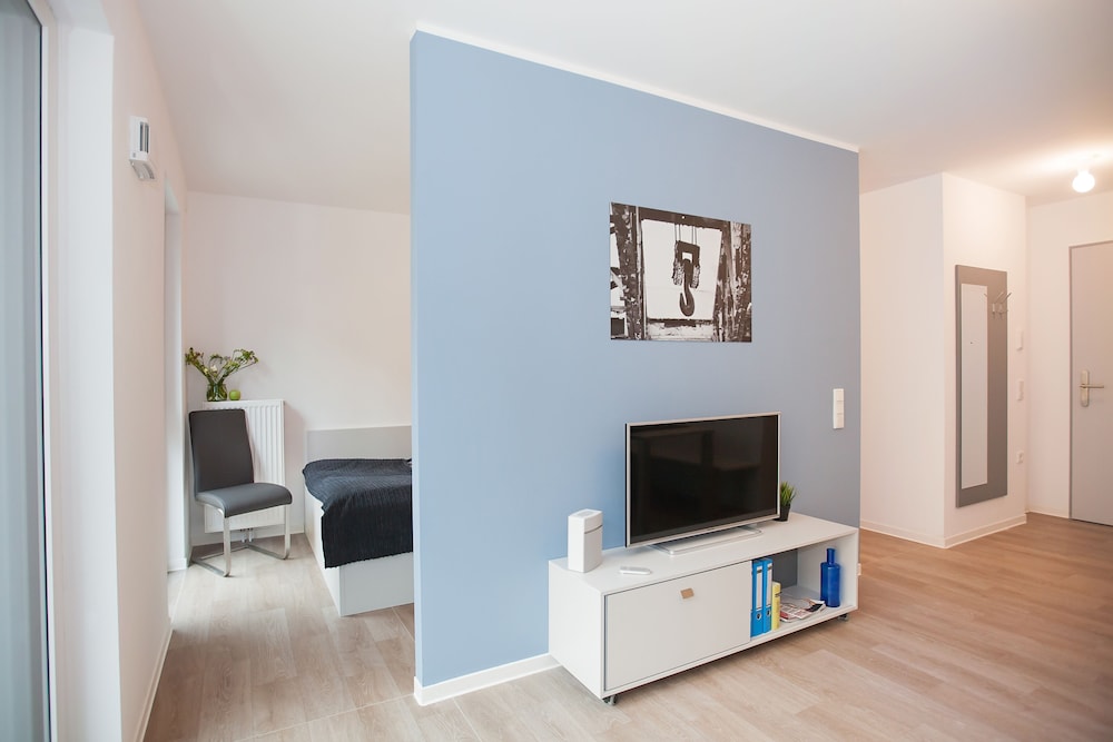 Business Studio photo 2
