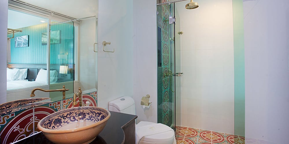 Superior Twin Room with Shower - Photo 8