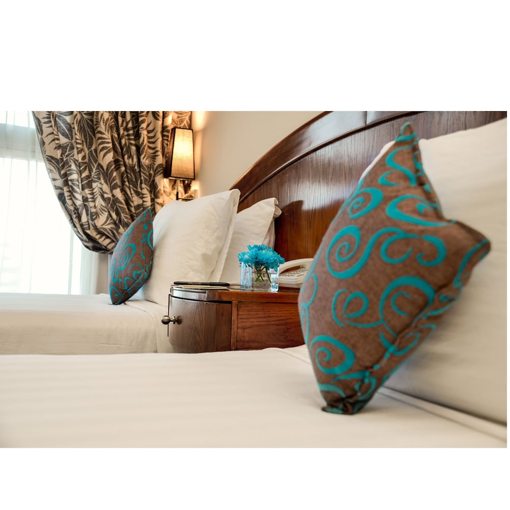 Deluxe Sea Side View Room - Executive Floor photo 3