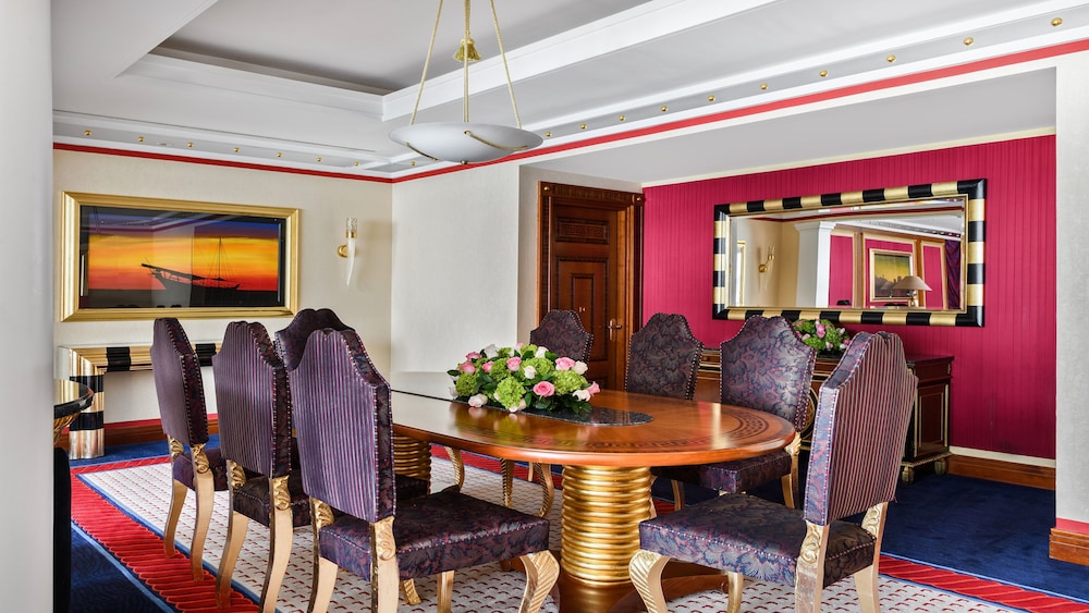 Duplex Sky Two Bedroom Suite, High Floor, Butler, Hermès Amenities, Spa & Beach Club Access (335sqm) photo 2