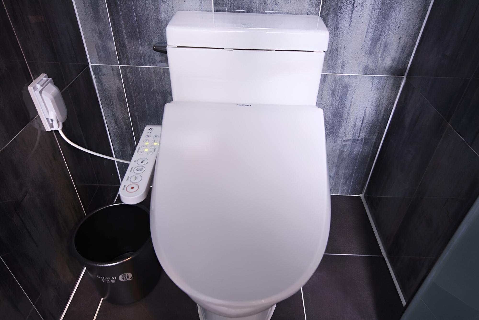 Room (Drive-in/microwave/bidet installation) - Photo 20