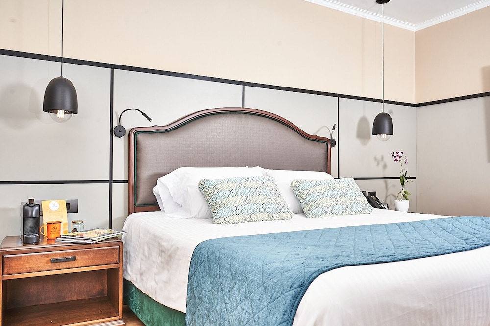 Junior Room, 1 Queen Bed - Photo 4