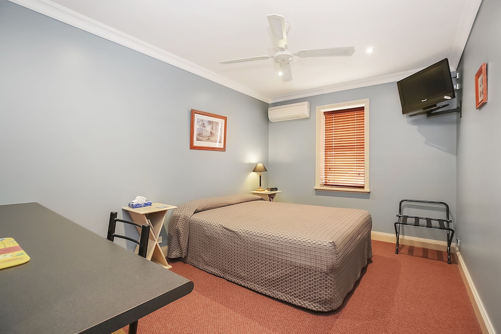 Basic Room photo 1