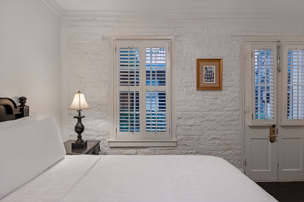 Deluxe Room, Non Smoking - Photo 2
