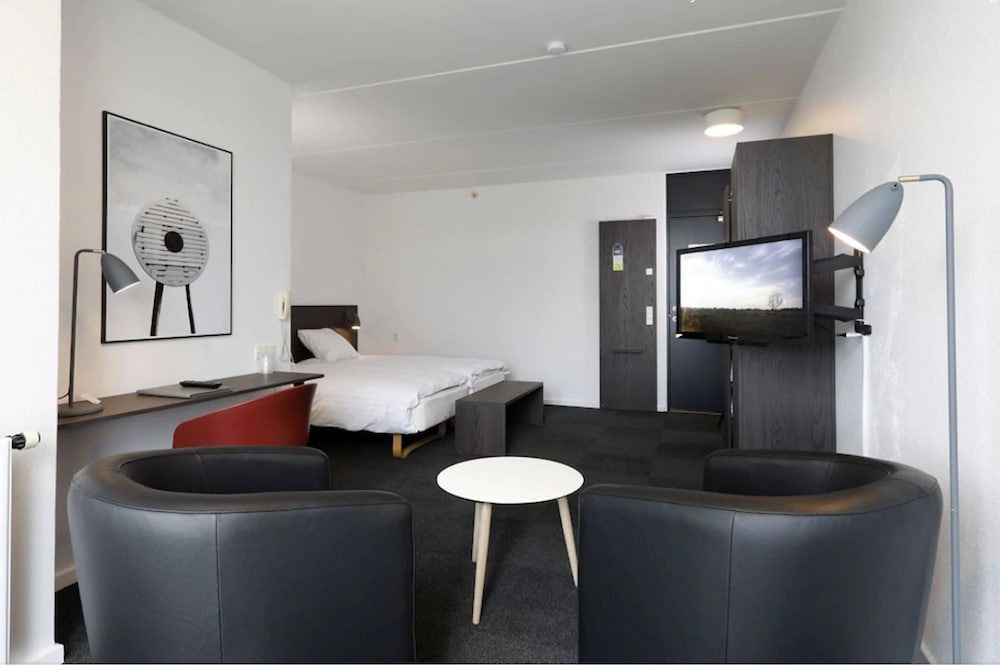 Standard Room photo 2