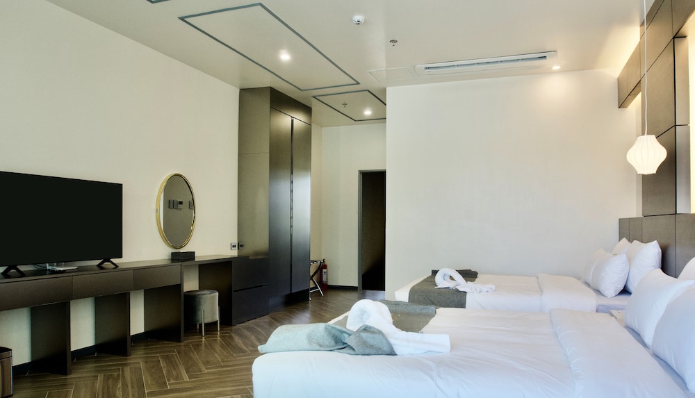 Deluxe Double Room - Photo 6