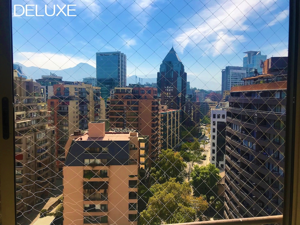 Premium Apartment, 1 Bedroom, City View, Corner photo 2