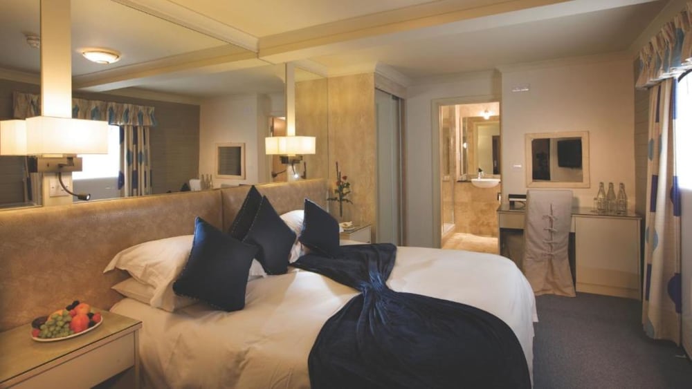 Superior Double Room - Photo 1