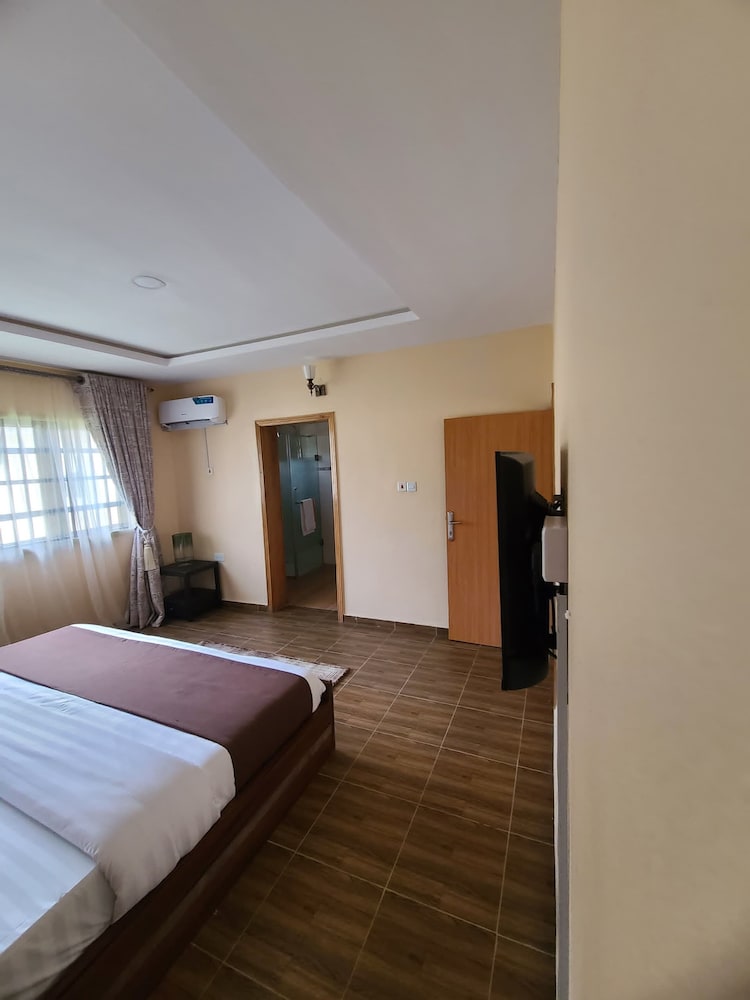Deluxe Apartment photo 2