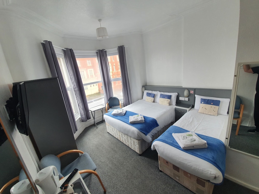 Triple Room photo 2