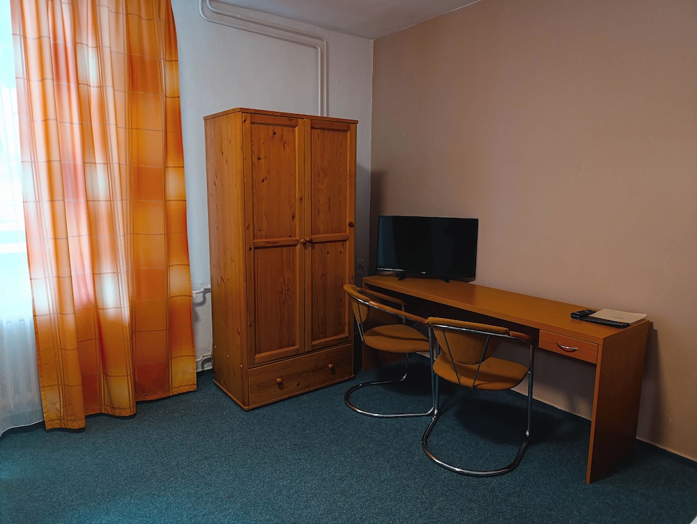 Classic Quadruple Room photo 2