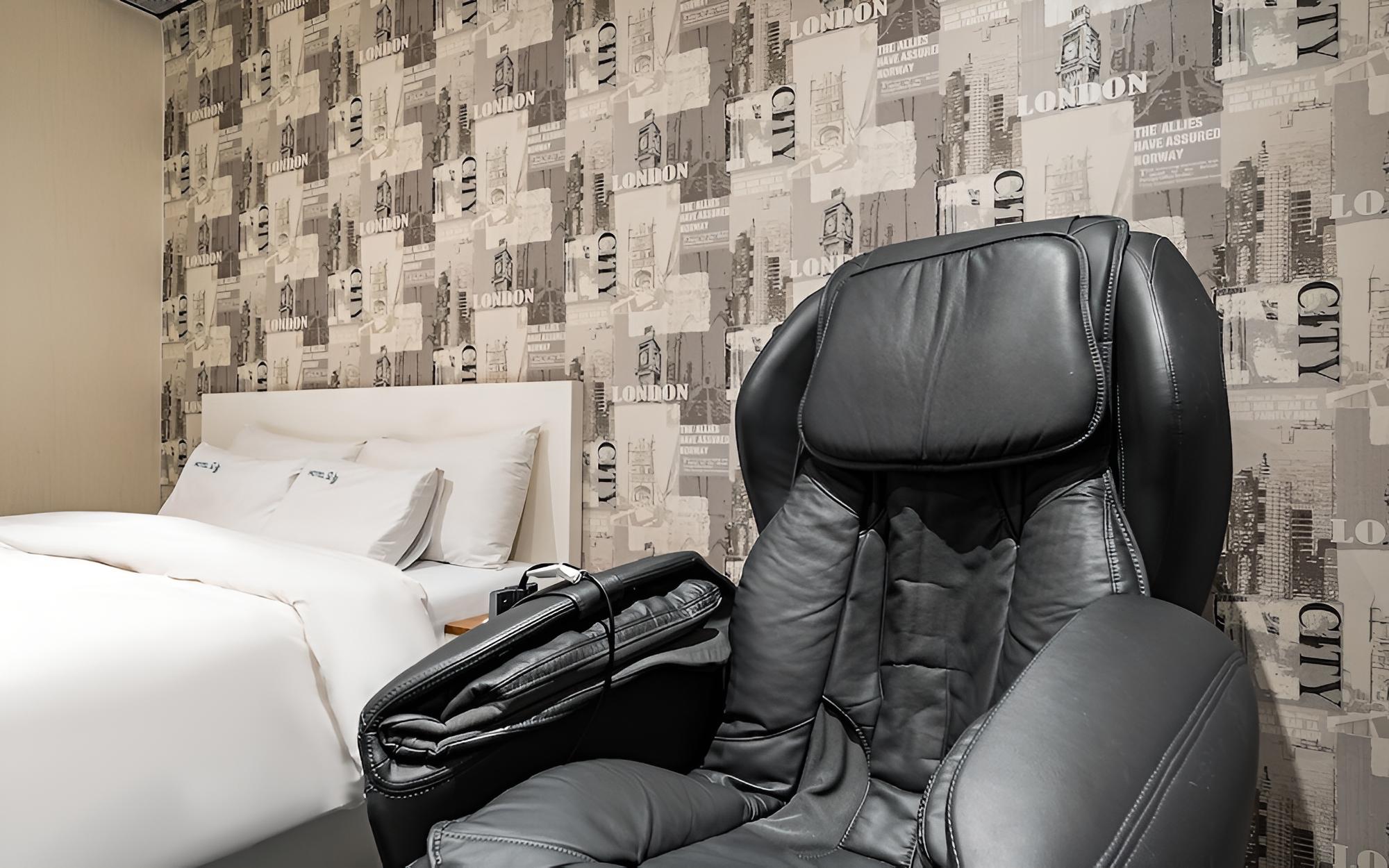 Room (Special Room (Massage)) - Photo 4