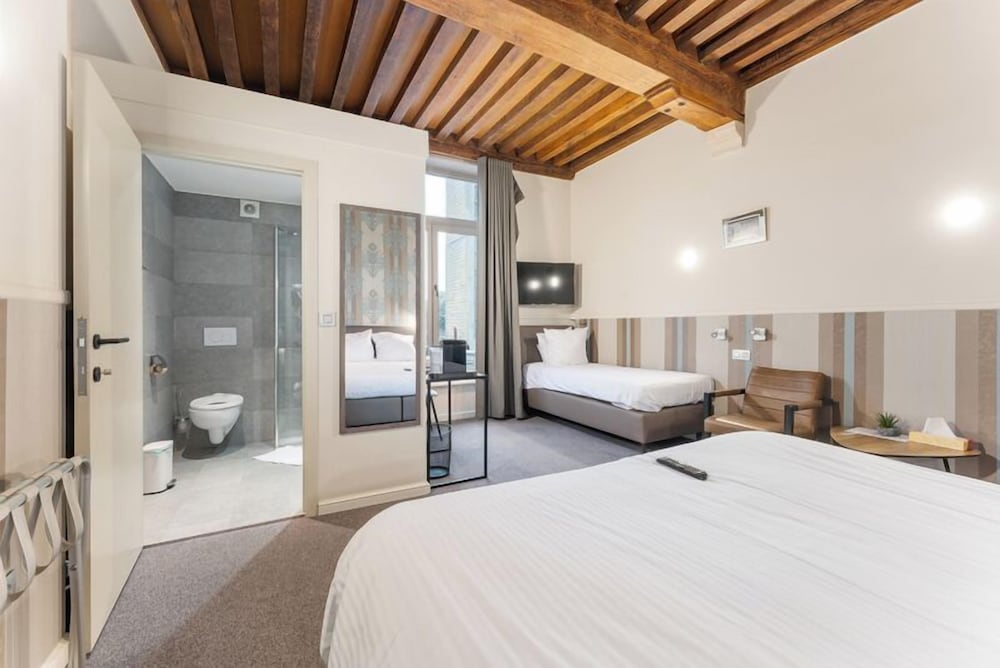 Classic Triple Room