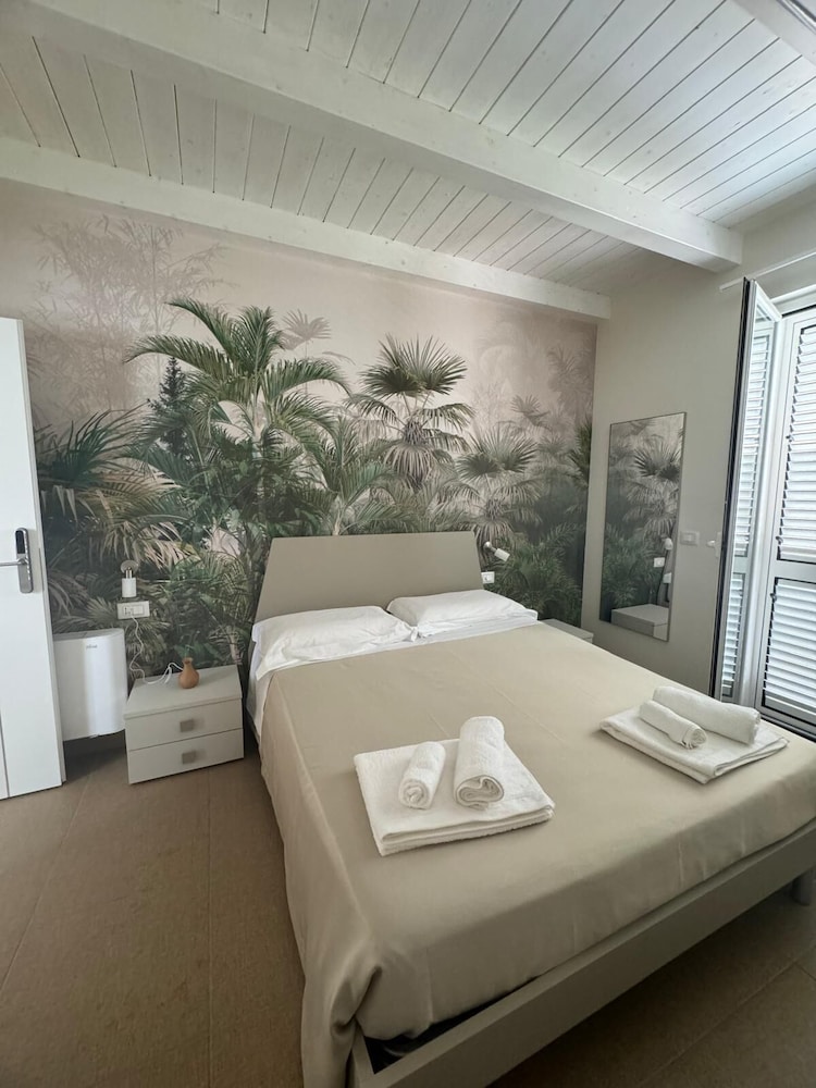 Comfort Triple Room, Balcony, Courtyard View
