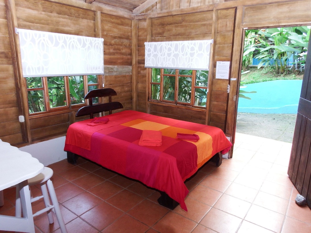 Family Cabin, 2 Double Beds photo 2