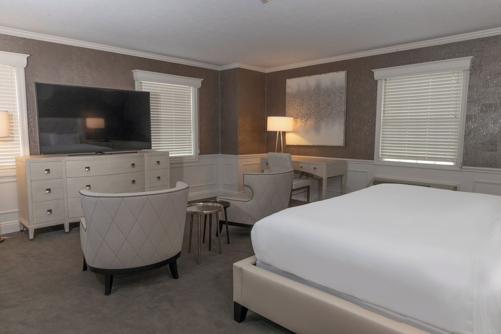 Room, 1 King Bed, Jetted Tub