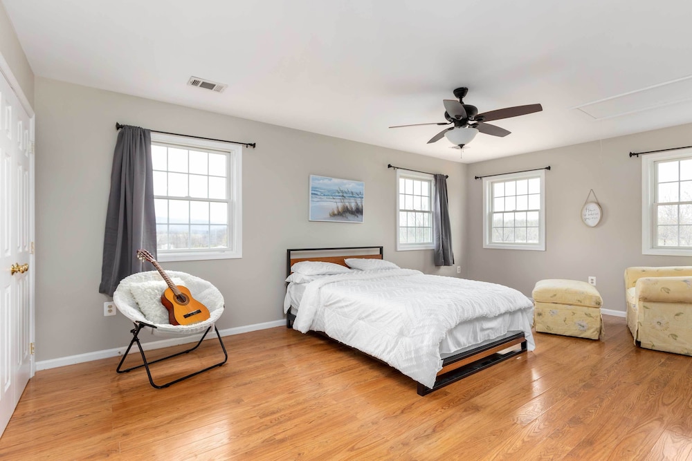 Villa (Multiple Bedrooms) photo 2