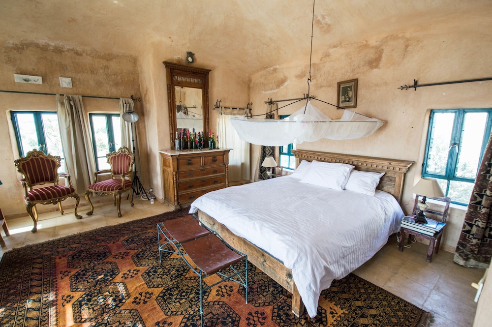 Deluxe Double Room photo 2
