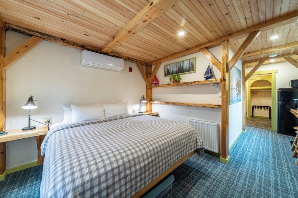 Luxury Single Room, City View photo 3