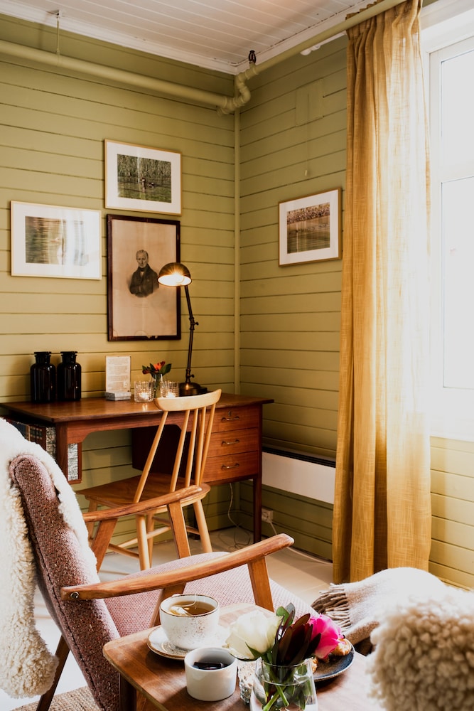 Family Room (Fjord View) photo 2