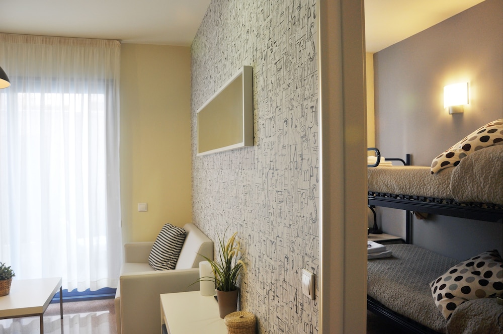 Estudio Familiar, 2 Habitaciones, Kitchenette