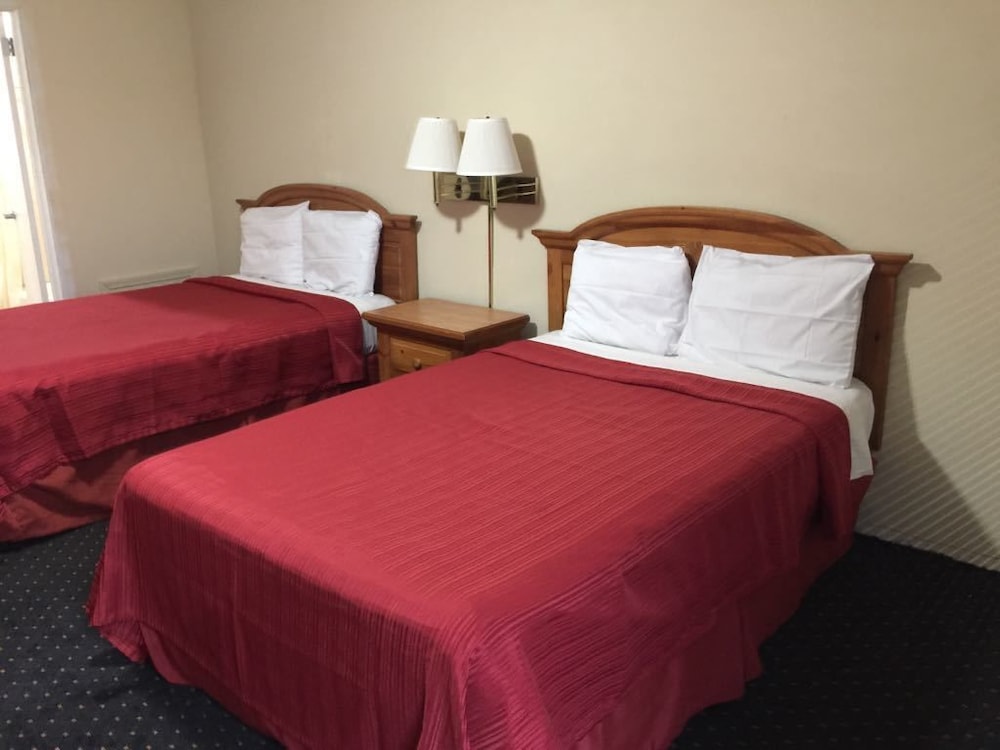 Standard Room, 2 Double Beds, Non Smoking photo 1