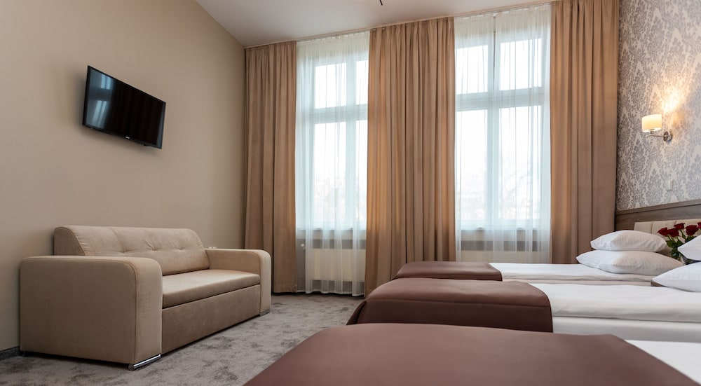 Standard Triple Room - Photo 5